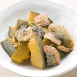 かぼちゃと鮭の煮物