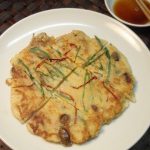きのことナッツの塩麹チヂミ