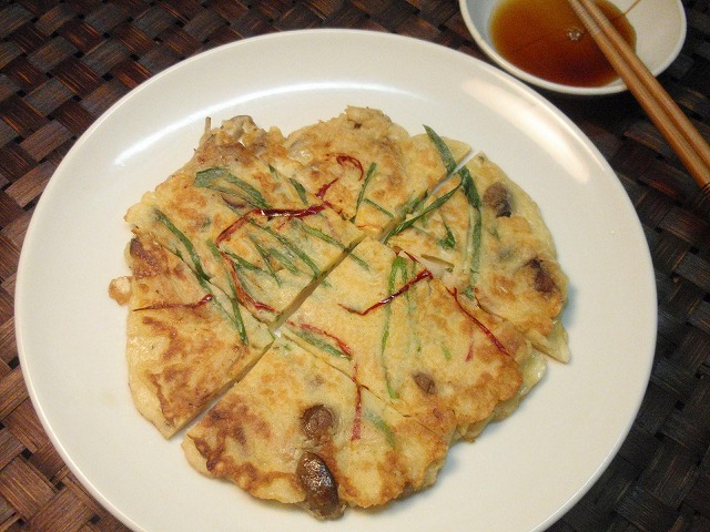 きのことナッツの塩麹チヂミ
