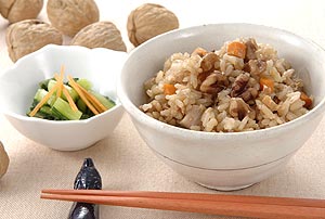 くるみの炊き込みごはん