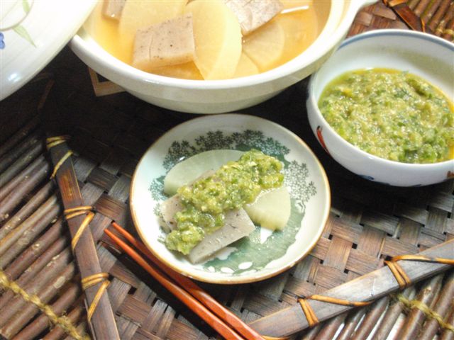 こんにゃくと大根のねぎ味噌