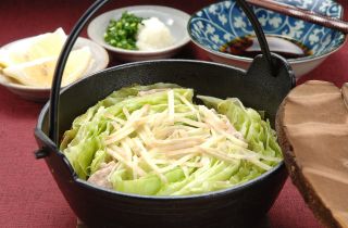 ごままぶし豚肉のキャベツ鍋