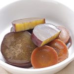 さつまいもとにんじんのワイン煮