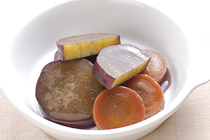 さつまいもとにんじんのワイン煮