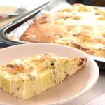 さつまいもとレーズンのオーブン焼きケーキ