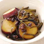 さつまいも・昆布・小豆の煮物