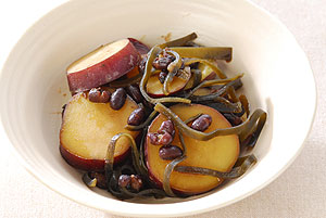 さつまいも・昆布・小豆の煮物