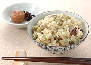 さつまいも入り炊き込み茶めし
