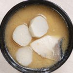 さといもとブリの味噌汁