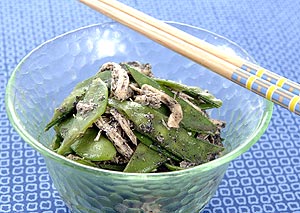 さやえんどうと鶏肉のごま和え