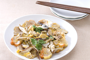 しいたけとお麩のシラス入り卵とじ