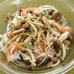 しめじとエビのサラダ