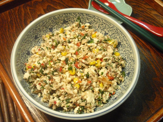 じしばりの炒り豆腐