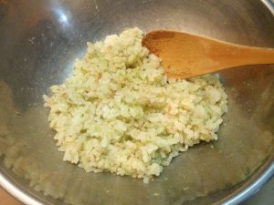 すりおろしわさびの牛肉巻きおにぎり