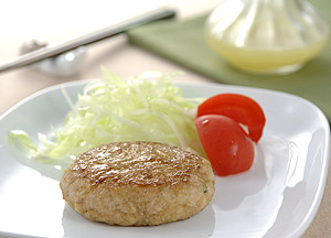 たけのこ・ブロッコリー入りの鶏肉バーグ