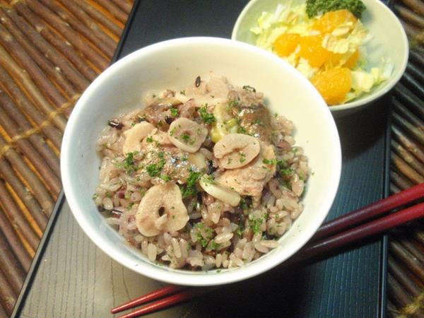 にんにくとイワシの炊き込みごはん