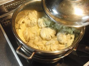 はるじおんとサンマの蒸し餃子