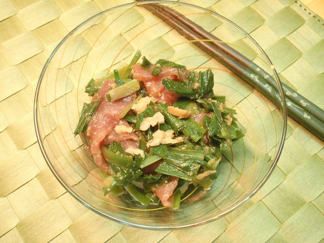 やぶかんぞうとマグロの酢味噌和え
