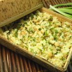 やぶかんぞうと豚ひき肉のサフランライス
