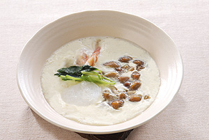 やまいも入り茶碗蒸し