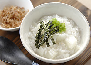 やまのいもと大麦のお粥