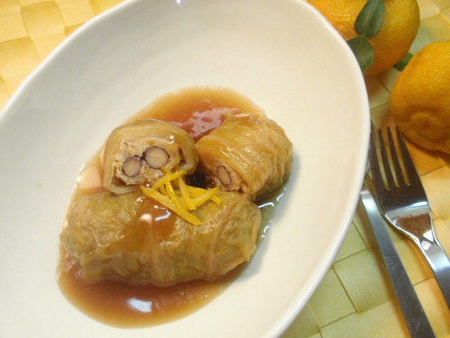 ゆずと鶏ひき肉の白菜ロール