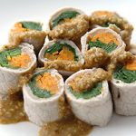 ゆで豚肉巻きのごまだれ風味