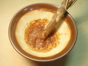 よめなとじゃがいものあけぼの和え