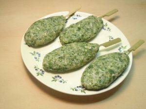 よめなの鶏ひき肉バーグ