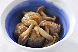 れんこんボールとしめじのさっと煮