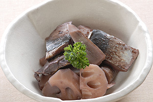 アジと根菜のワイン煮
