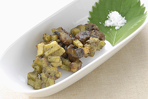 ウナギ白焼きとじゃがいもの抹茶かき揚げ