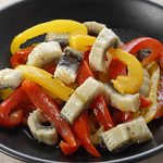 ウナギ白焼きとカラーピーマンのマリネ