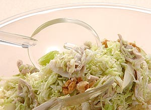 キャベツと豚肉のサラダ