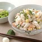 クレソンと塩鮭の炒り卵入り混ぜごはん