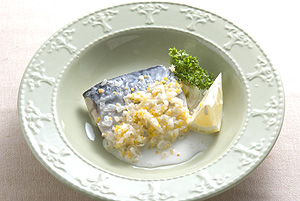 サバのワインレモン煮