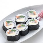 シメサバ・ほうれん草・チーズの雑穀海苔巻き