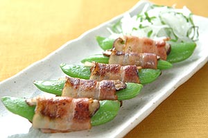 スナップえんどうのベーコン巻き