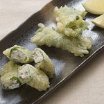 ブリの梅肉青じそ揚げ