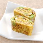 ベーコンと枝豆の卵焼き