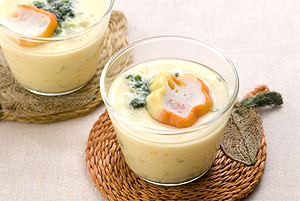 マカロニとほうれん草の茶碗蒸し