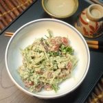 マグロのすぎな白和え
