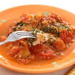 マグロステーキトマトソースがけ