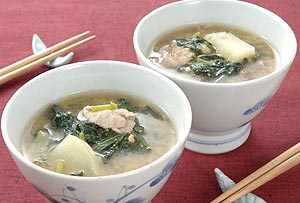 モロヘイヤの味噌スープ