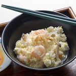ヨーグルトとエビのはと麦雑炊