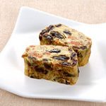レーズンとにんじんの卵焼き
