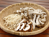 保存できる「きのこのしょう油漬け」
