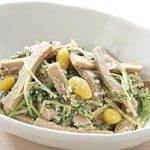 凍り豆腐と水菜のごま白和え