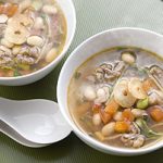 大豆・トマト・豆苗の牛肉スープ