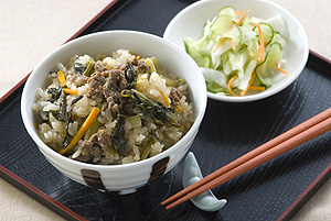 小松菜と牛肉の炊き込みごはん